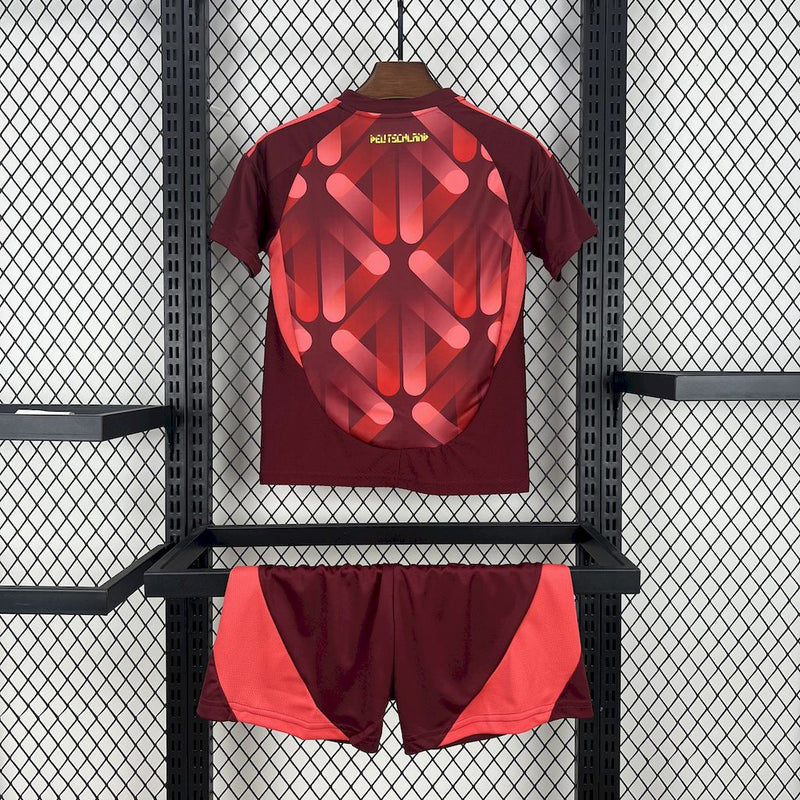 Kit Infantil Alemanha Euro Feminina 25/26