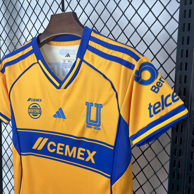 Conjunto I Tigres 2025/26 - Infantil