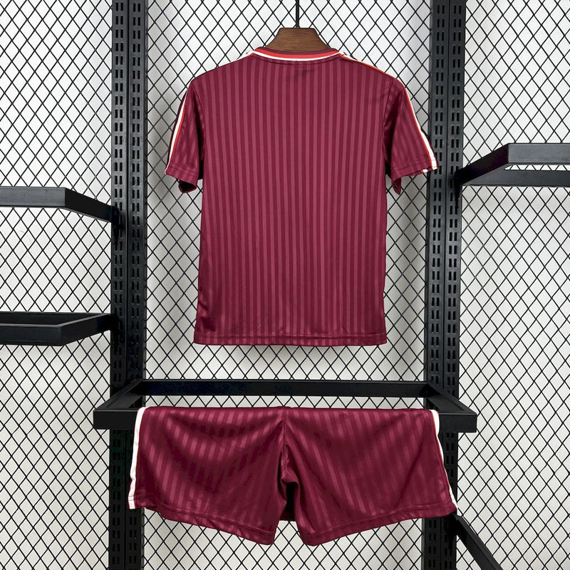 Kit Infantil Bayern De Munique Terrace Icons 25/26